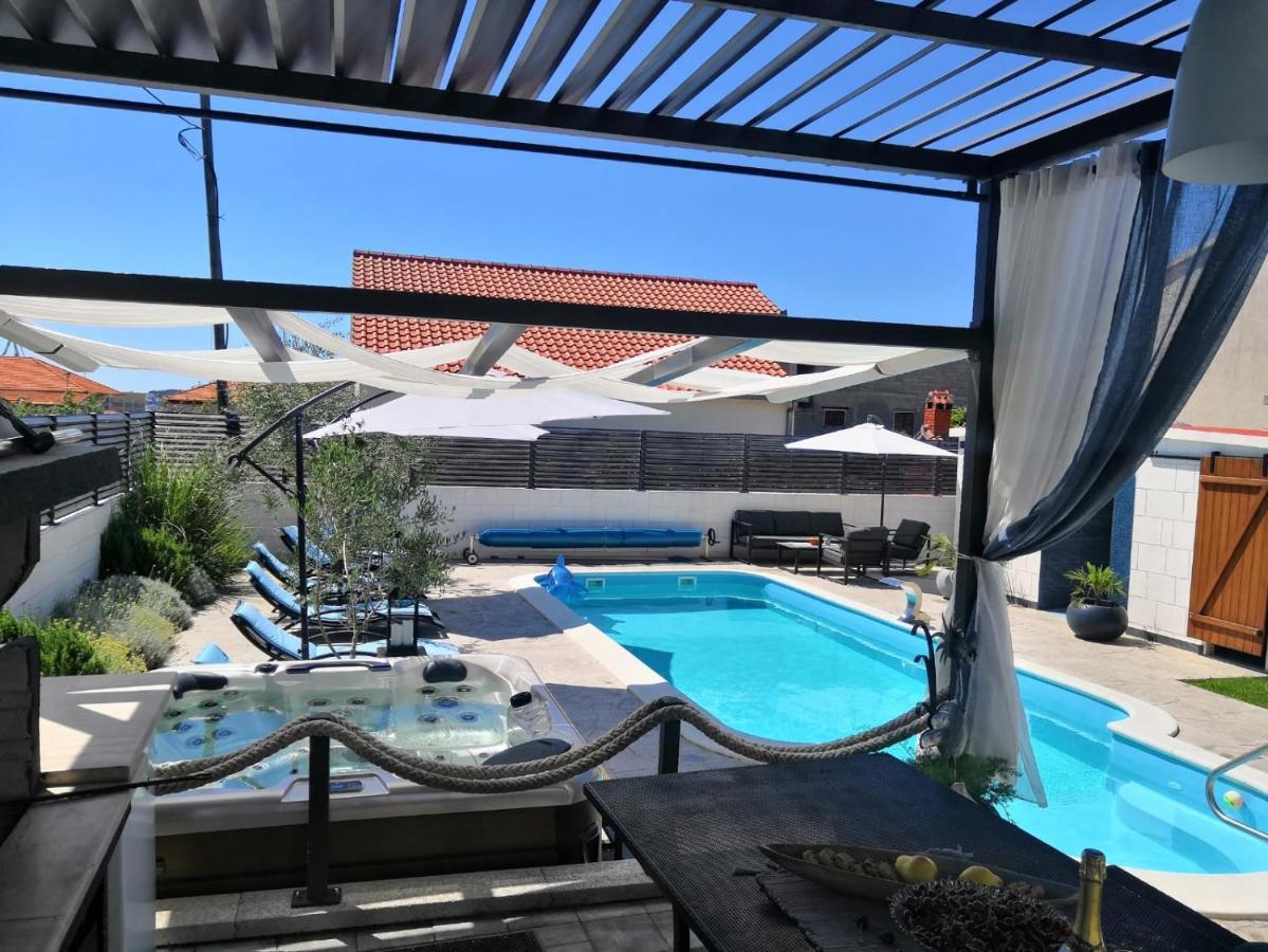 Deluxe Apartman Porto Trogir Kültér fotó