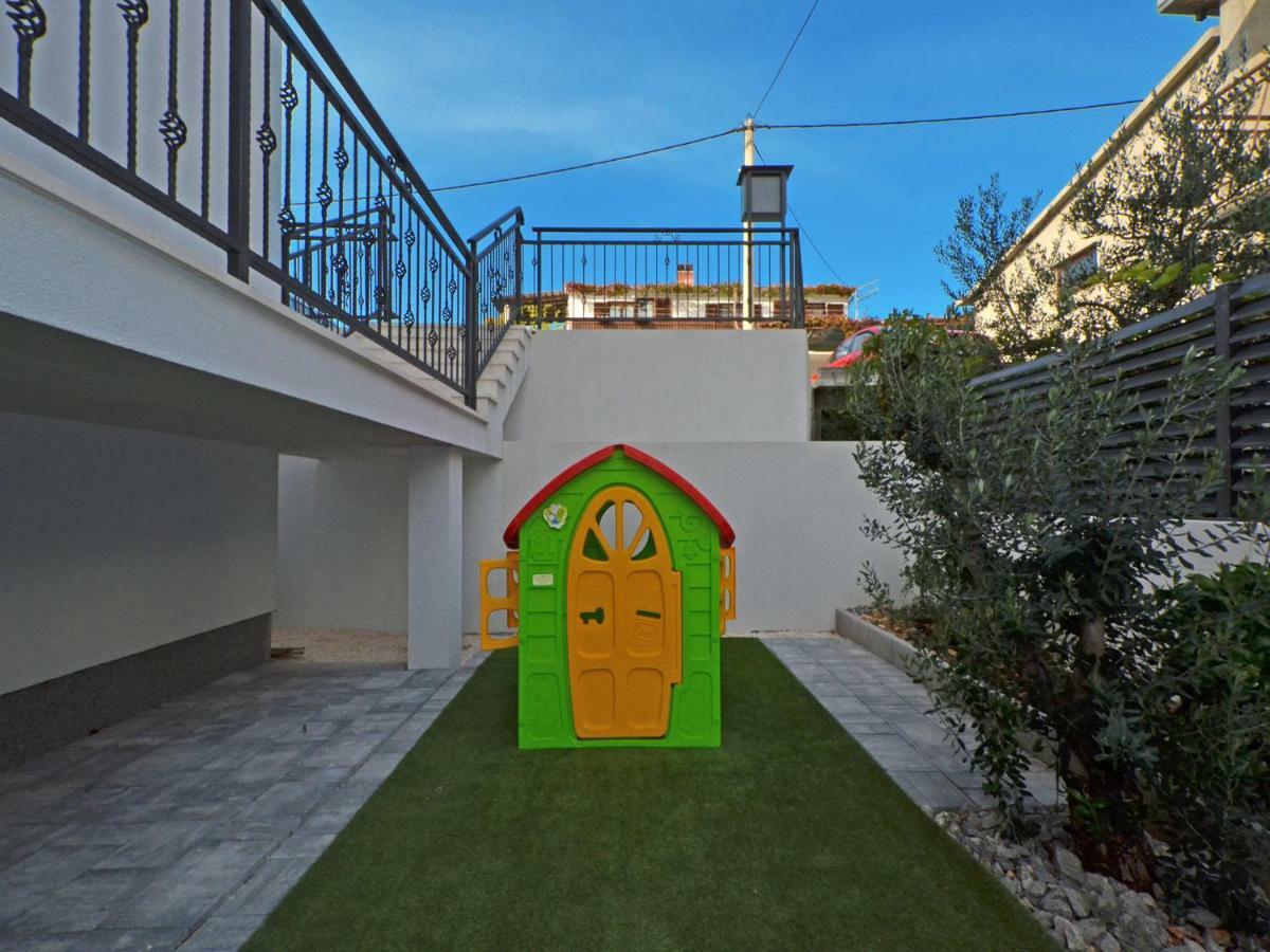 Deluxe Apartman Porto Trogir Kültér fotó